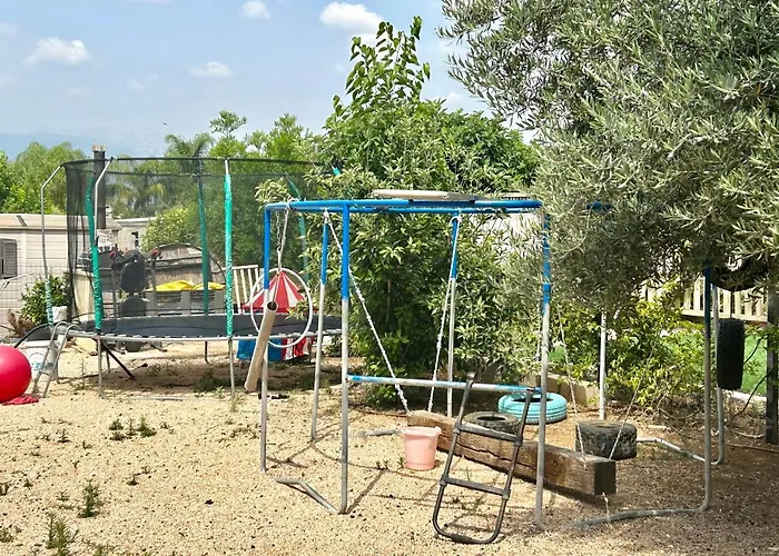 לארח, זה בטבע שלנו