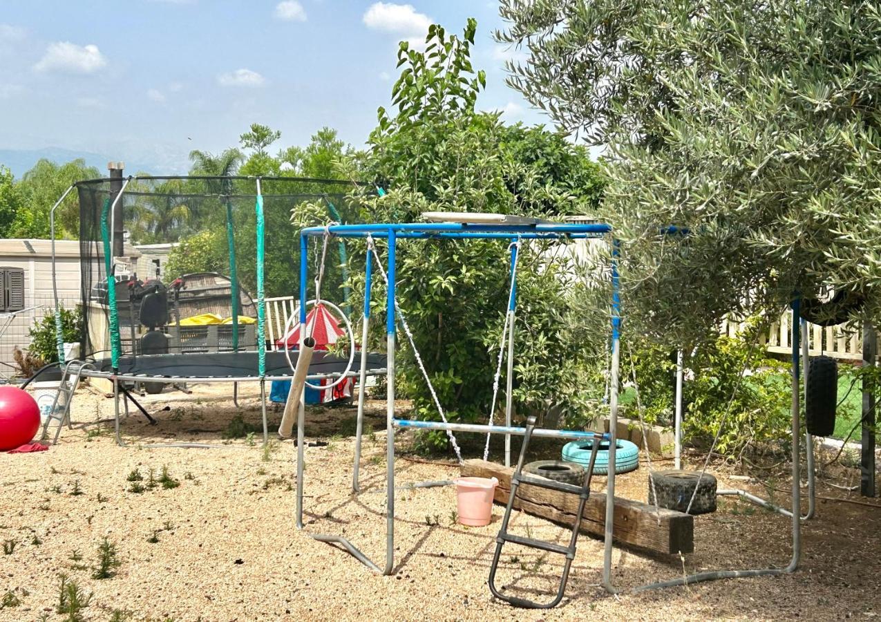 לארח, זה בטבע שלנו *